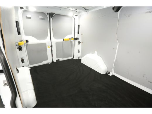 Ford Transit Custom 2.0 TDCI L1H1 170PK | Automaat | Airco | Camera | Cruise | Carplay | Parkeersens. ActivLease financial lease