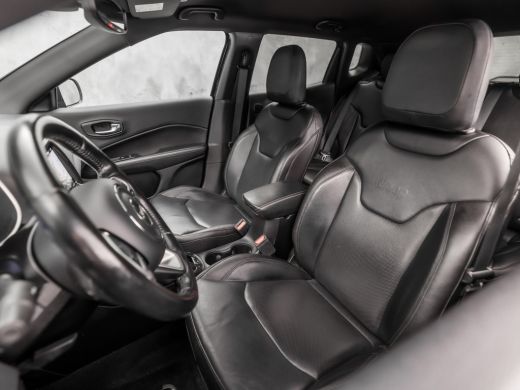 Jeep Compass 4xe 240 Plug-in Hybrid Electric S 240Pk Automaat (APPLE CARPLAY, NAVIGATIE, CAMERA, KEYLESS, LEDE... ActivLease financial lease