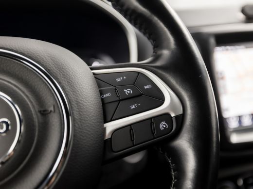 Jeep Compass 4xe 240 Plug-in Hybrid Electric S 240Pk Automaat (APPLE CARPLAY, NAVIGATIE, CAMERA, KEYLESS, LEDE... ActivLease financial lease