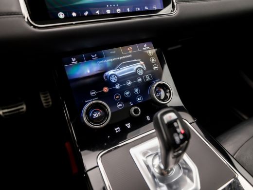 Land Rover Range Rover Evoque 2.0 P250 AWD R-Dynamic First Edition 249Pk Automaat (PANORAMADAK, APPLE CARPLAY, HEAD-UP DISPLAY,... ActivLease financial lease