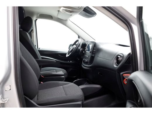 Mercedes-Benz Vito 114 CDI 136pk Compact 9G Automaat 2x Schuifdeur/LED/Camera/Inrichting 09-2022 ActivLease financial lease