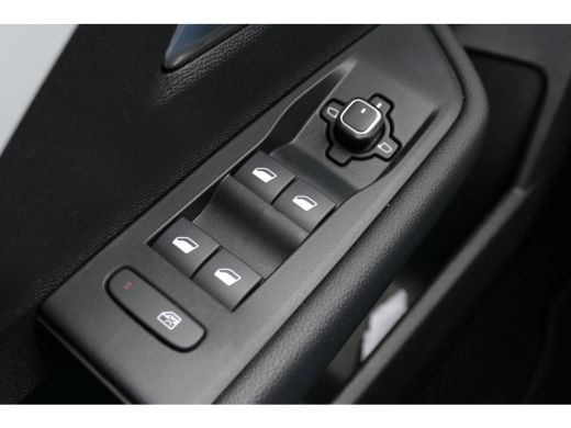 Opel Astra Sports Tourer 1.2 TURBO 110PK BUSINESS EDITION / CAMERA / LED / AGR / ADAPT. CRUISECONTROL / NAVI... ActivLease financial lease