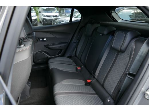 Peugeot 2008 1.2 PURETECH 100PK ALLURE / CLIMA / FULL-LED / KEYLESS / NAVI / PDC / BLUETOOTH / CRUISECONTROL /... ActivLease financial lease