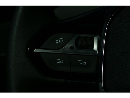 Peugeot 2008 1.2 PURETECH 100PK ALLURE / CLIMA / FULL-LED / KEYLESS / NAVI / PDC / BLUETOOTH / CRUISECONTROL /... ActivLease financial lease