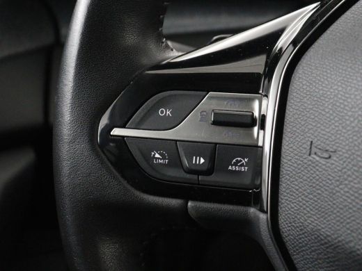 Peugeot 308 1.6 HYbrid 180 Allure Pack Business | SOH 93,8% | Trekhaak | Adaptive cruise | Half leder | Camer... ActivLease financial lease