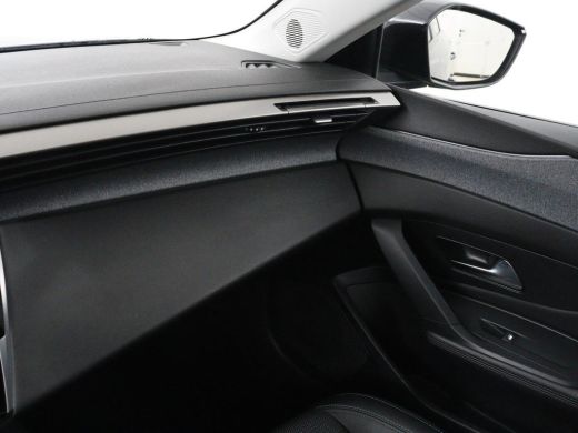 Peugeot 308 1.6 HYbrid 180 Allure Pack Business | SOH 93,8% | Trekhaak | Adaptive cruise | Half leder | Camer... ActivLease financial lease