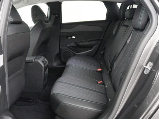 Peugeot 308 1.6 HYbrid 180 Allure Pack Business | SOH 93,8% | Trekhaak | Adaptive cruise | Half leder | Camer... ActivLease financial lease