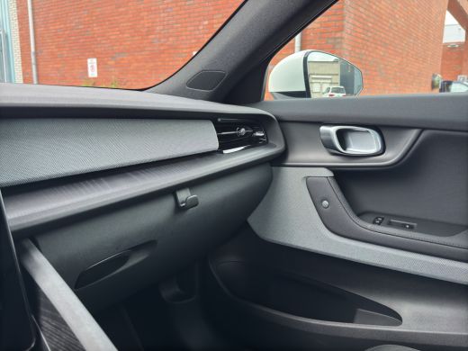Polestar 2 Long Range Dual Motor Launch Edition 78kWh | 360 Camera | Panoramadak | Premium audio | Stuur-en ... ActivLease financial lease