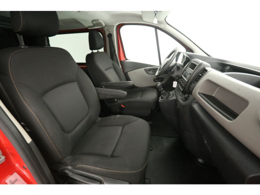 Renault Trafic 1.6 dCi T29 L2H1 | Dubbele Cabine | Airco | Cruise | Trekhaak | Parkeersens. | Imperiaal ActivLease financial lease