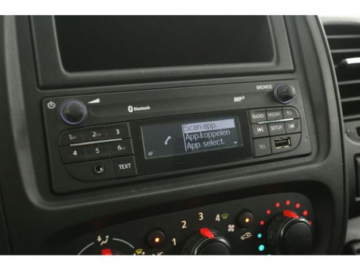Renault Trafic 1.6 dCi T29 L2H1 | Dubbele Cabine | Airco | Cruise | Trekhaak | Parkeersens. | Imperiaal ActivLease financial lease