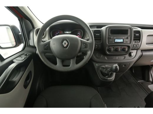 Renault Trafic 1.6 dCi T29 L2H1 | Dubbele Cabine | Airco | Cruise | Trekhaak | Parkeersens. | Imperiaal ActivLease financial lease