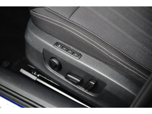 Skoda Superb Combi 1.4 iV eHybrid 218PK DSG-6 Style | TREKHAAK | NAVIGATIE | AUTO. A. KLEP | MATRIX LED | STOE... ActivLease financial lease