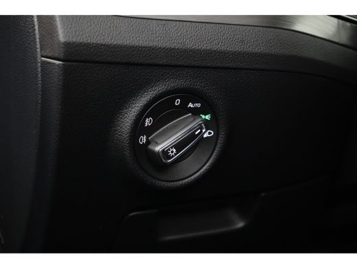 Skoda Superb Combi 1.4 iV eHybrid 218PK DSG-6 Style | TREKHAAK | NAVIGATIE | AUTO. A. KLEP | MATRIX LED | STOE... ActivLease financial lease