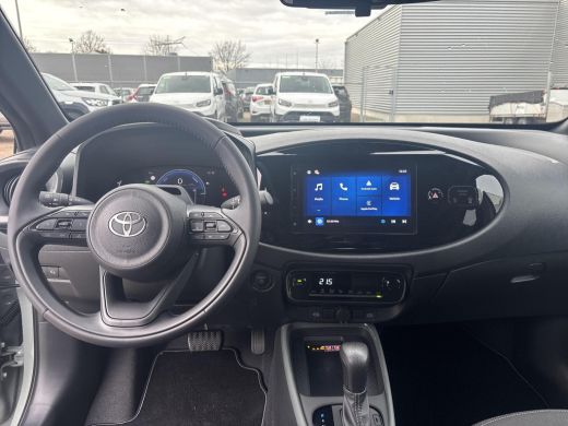 Toyota Aygo Hybrid 115 pulse ActivLease financial lease