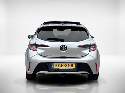 Toyota Corolla 2.0 Hybrid Executive | Panoramadak | ActivLease financial lease