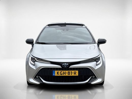 Toyota Corolla 2.0 Hybrid Executive | Panoramadak | ActivLease financial lease
