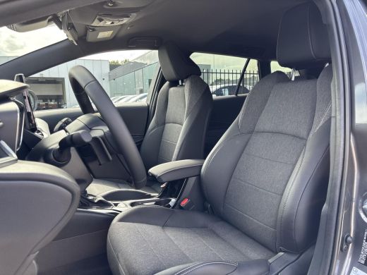 Toyota Corolla Touring Sports Hybrid 200 Dynamic ActivLease financial lease