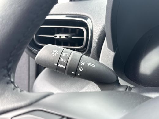 Toyota Yaris Cross 1.5 Hybrid 130 Dynamic | Comfort Pack | Apple CarPlay/Android auto | Parkeersensoren ActivLease financial lease