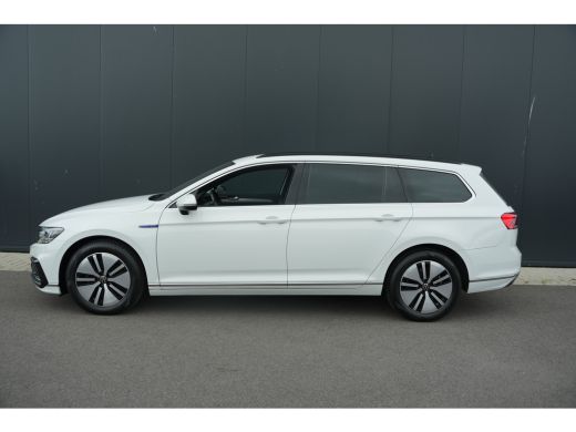 Volkswagen Passat Variant 1.4 TSI PHEV GTE Business | Adaptive Cruise Controle | Trekhaak | Dodehoek Detectie | ActivLease financial lease
