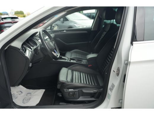 Volkswagen Passat Variant 1.4 TSI PHEV GTE Business | Leder | Camera | Led | ActivLease financial lease