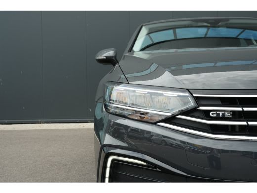 Volkswagen Passat Variant 1.4 TSI PHEV GTE Business | Parkeersensoren V+A | Winter Pakket | Camera | Navi | ActivLease financial lease