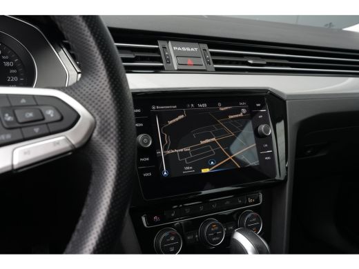 Volkswagen Passat Variant 1.4 TSI PHEV GTE Business | Parkeersensoren V+A | Winter Pakket | Camera | Navi | ActivLease financial lease