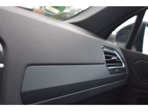 Volkswagen Tiguan 1.4 TSI eHybrid 245 PK DSG-6 R-Line Business+ | TREKHAAK | LEDER | 20 INCH | NAVIGATIE | HUD | EL... ActivLease financial lease