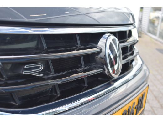 Volkswagen Tiguan 1.4 TSI eHybrid 245 PK DSG-6 R-Line Business+ | TREKHAAK | LEDER | 20 INCH | NAVIGATIE | HUD | EL... ActivLease financial lease