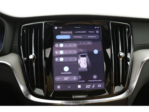 Volvo  V60 T6 Plug-in hybrid AWD Ultra Dark | Bowers&Wilkins | Massage | Stoelventilatie | 360 Camera | Pano... ActivLease financial lease