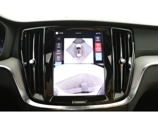 Volvo  V60 T6 Plug-in hybrid AWD Ultra Dark | Bowers&Wilkins | Massage | Stoelventilatie | 360 Camera | Pano... ActivLease financial lease