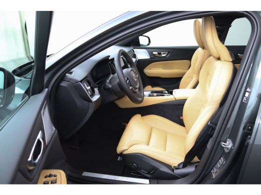 Volvo  V60 T6 Plug-in hybrid AWD Ultra Dark | Bowers&Wilkins | Massage | Stoelventilatie | 360 Camera | Pano... ActivLease financial lease