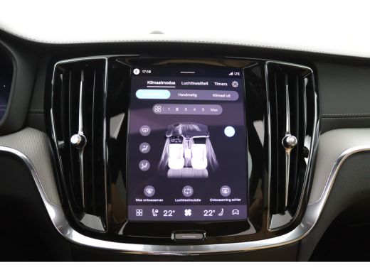 Volvo  V60 T6 Plug-in hybrid AWD Ultra Dark | Bowers&Wilkins | Massage | Stoelventilatie | 360 Camera | Pano... ActivLease financial lease