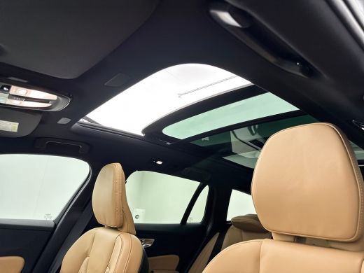 Volvo  V60 T6 Recharge Ultra Bright | 19" | Geventileerd Nappa | Stoelmassage | Bowers & Wilkins | Head-Up |... ActivLease financial lease