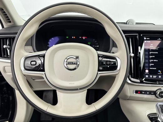 Volvo  V90 T8 Recharge Ultra Dark | 20" | Luchtvering | Geventileerd Nappa | Stoelmassage | Bowers & Wilkins... ActivLease financial lease