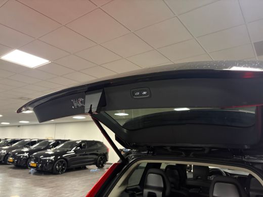 Volvo  XC90 T8 AWD Recharge Ultra Ultimate Dark | Luchtvering | Trekhaak | 360 Camera | Head-Up Display | Har... ActivLease financial lease