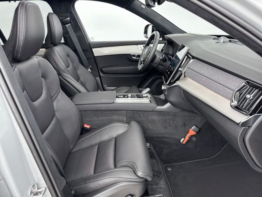 Volvo  XC90 T8 Ultra Black Edition Executive | 22" | Gelaagd & Getint Glas | Geintegreerd kinderzitje | Lucht... ActivLease financial lease