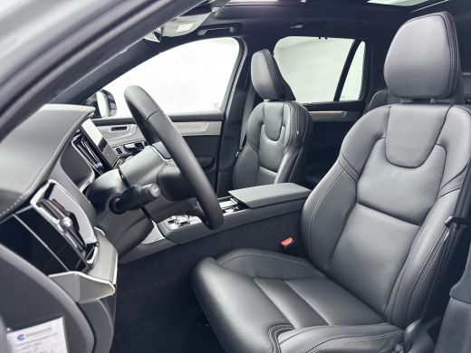 Volvo  XC90 T8 Ultra Black Edition Executive | 22" | Gelaagd & Getint Glas | Geintegreerd kinderzitje | Lucht... ActivLease financial lease