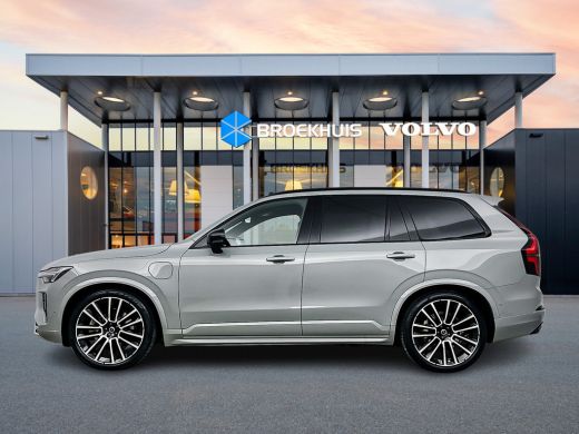 Volvo  XC90 T8 Ultra Black Edition Executive | 22" | Gelaagd & Getint Glas | Geintegreerd kinderzitje | Lucht... ActivLease financial lease