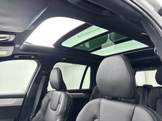 Volvo  XC90 T8 Ultra Black Edition Executive | 22" | Gelaagd & Getint Glas | Geintegreerd kinderzitje | Lucht... ActivLease financial lease