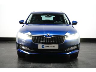 Skoda Superb Combi 1.4 iV eHybrid 218PK DSG-6 Style | TREKHAAK | NAVIGATIE | AUTO. A. KLEP | MATRIX LED | STOE...