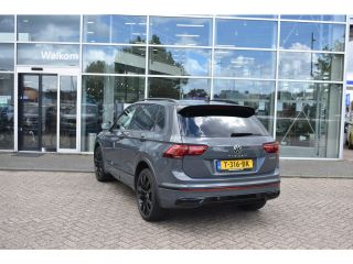 Volkswagen Tiguan 1.4 TSI eHybrid 245 PK DSG-6 R-Line Business+ | TREKHAAK | LEDER | 20 INCH | NAVIGATIE | HUD | EL...