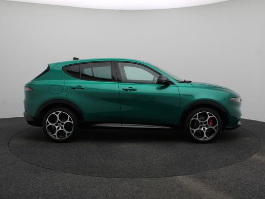 Alfa Romeo Tonale 1.5T Hybrid Veloce Lederen Bekleding | ELektrische Stoelen | 306 Graden Camera | Adaptieve Cruise... ActivLease financial lease