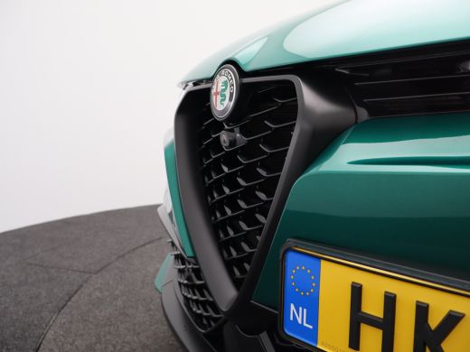 Alfa Romeo Tonale 1.5T Hybrid Veloce Lederen Bekleding | ELektrische Stoelen | 306 Graden Camera | Adaptieve Cruise... ActivLease financial lease