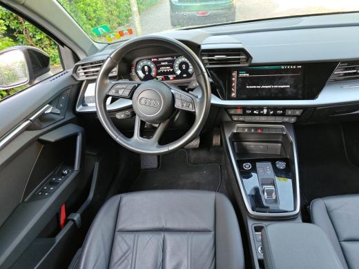 Audi A3 Sportback 30 TFSI Pro Line NL-AUTO | LEDER | DIGIDASH | PDC ActivLease financial lease