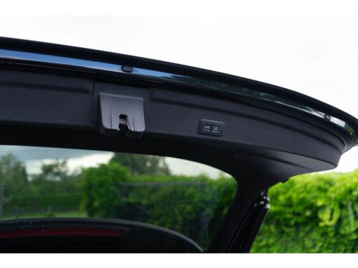 Audi Q3 45 TFSI e / 2x S-line/ Virtual Cockpit/ Touch Navigatie/ Virtual Cockpit/ ActivLease financial lease