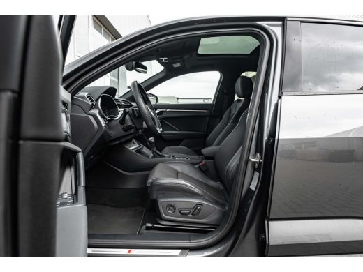 Audi Q3 45 TFSI e S Edition 245PK | Panorama Dak | Sfeerverlichting | Elek. stoelen | Matrix LED Koplampe... ActivLease financial lease