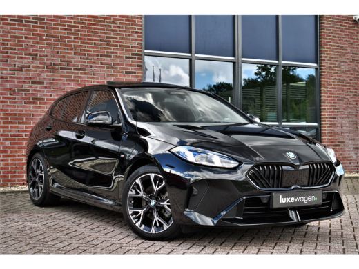BMW 1 Serie 120 M-Sport Pano ACC 360 HUD El-Klep 18inch Shadowline ActivLease financial lease