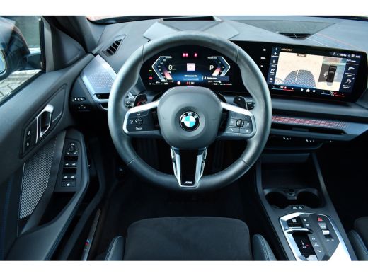 BMW 1 Serie 120 M-Sport Pano ACC 360 HUD El-Klep 18inch Shadowline ActivLease financial lease