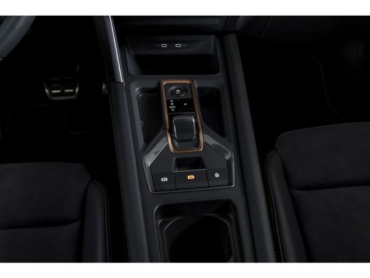 CUPRA Formentor 1.5 TSI e-Hybrid 272 PK VZ Performance | Dig. Cockpit | Adapt. Cruise | Stoel-+Stuurverw. | PDC |... ActivLease financial lease