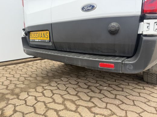 Ford E-Transit 68kWh 184PK L2H2 334km WLTP 96,5% (SOH) Climate Control Cruise Control CarPlay Navigatie Parkeers... ActivLease financial lease